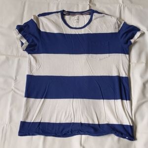 Gap Lived-In tee